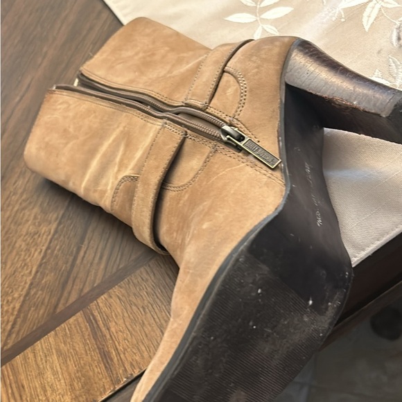 Harley Davidson boots size 8.5 - Picture 4 of 8